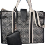 Sassy Tote with pouch